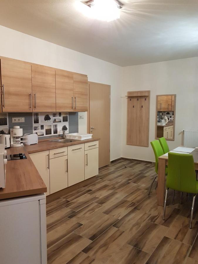 Silver Lodge Apartments 埃格尔 外观 照片
